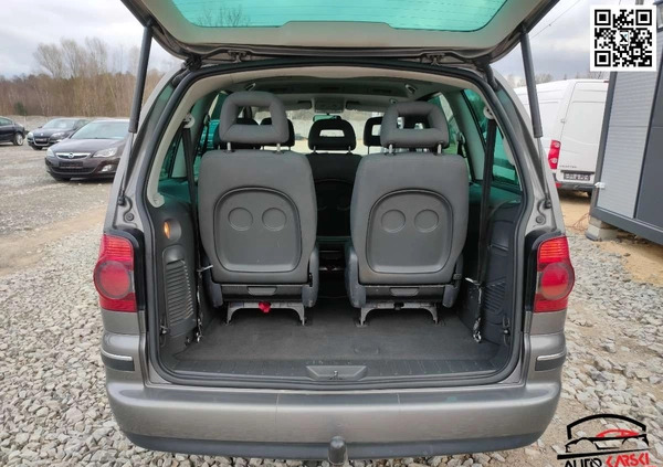 Volkswagen Sharan cena 22500 przebieg: 240000, rok produkcji 2009 z Narol małe 631